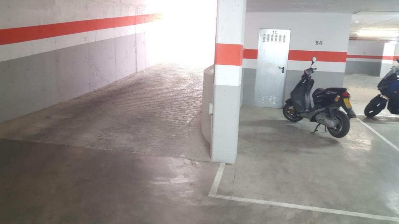 Murallas De Sevilla Apartamento Con Garaje 4 Pax エクステリア 写真