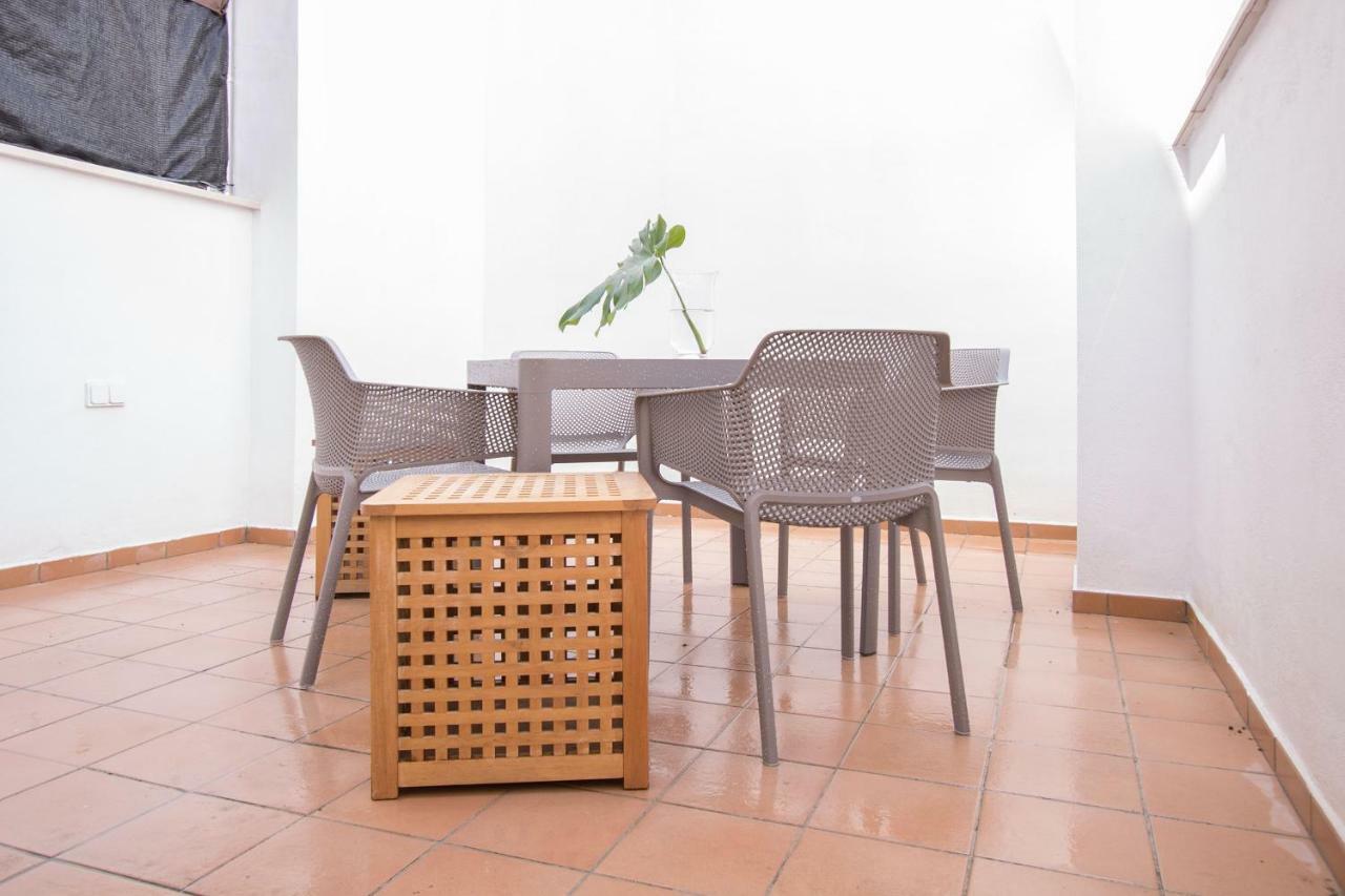 Murallas De Sevilla Apartamento Con Garaje 4 Pax エクステリア 写真